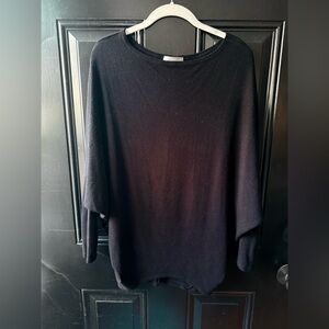 Charlotte Avery loose fit shirt bundle